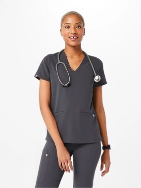 Figs Casma Three-Pocket Scrub Top™ Charcoal